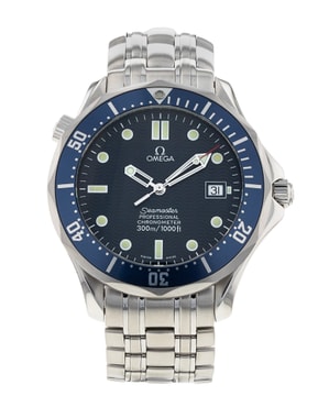 Browse our selection of automatic watches from prestigious brands such as Blancpain, Bell & Ross, Breitling and Rolex.